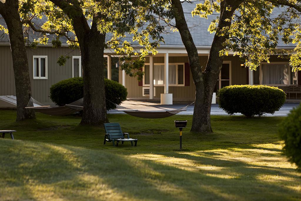 Ocean Park Inn Cape Cod Eastham Exterior photo