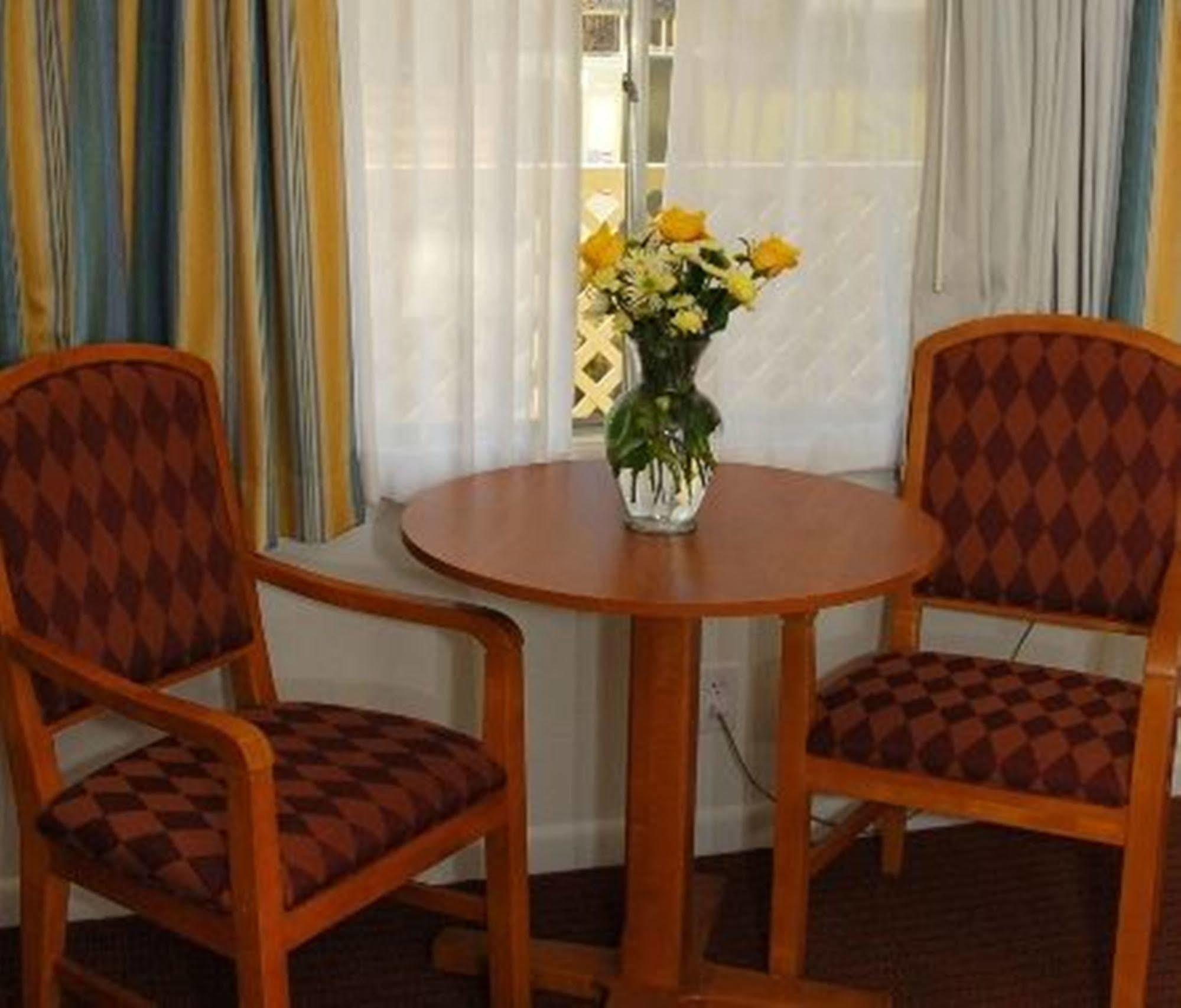 Ocean Park Inn Cape Cod Eastham Exterior photo