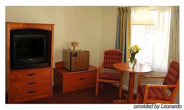 Ocean Park Inn Cape Cod Eastham Exterior photo