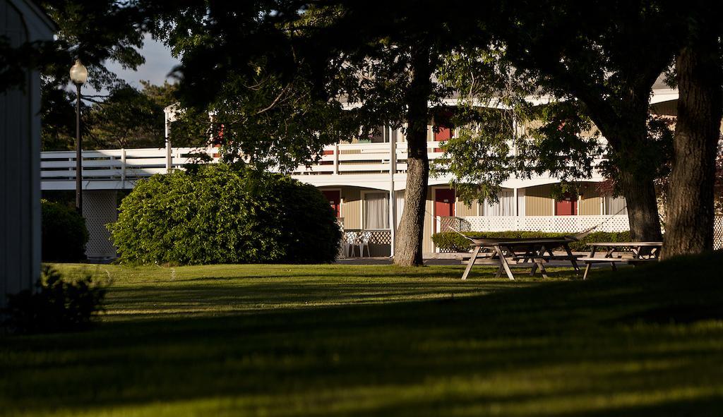 Ocean Park Inn Cape Cod Eastham Exterior photo