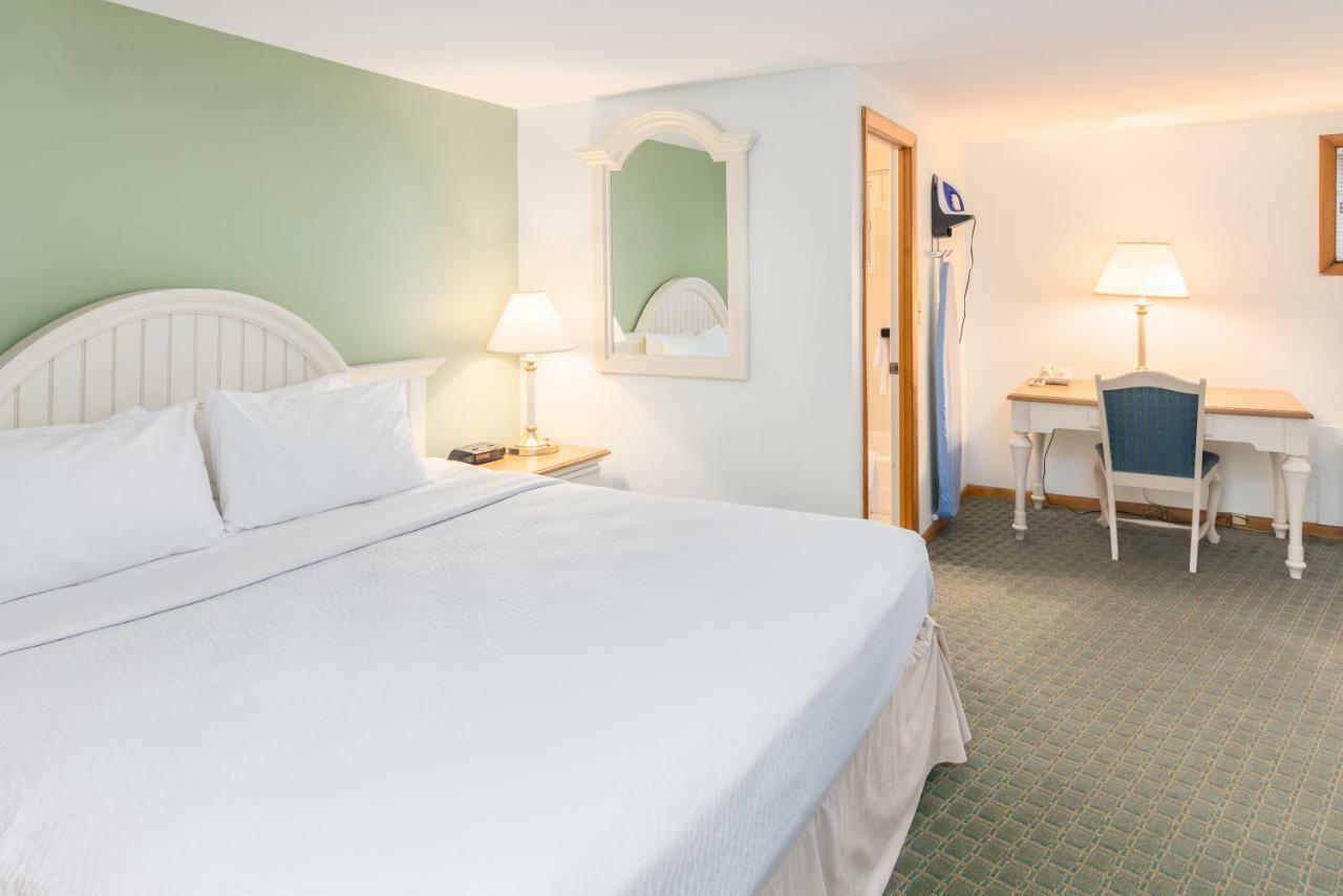 Ocean Park Inn Cape Cod Eastham Exterior photo
